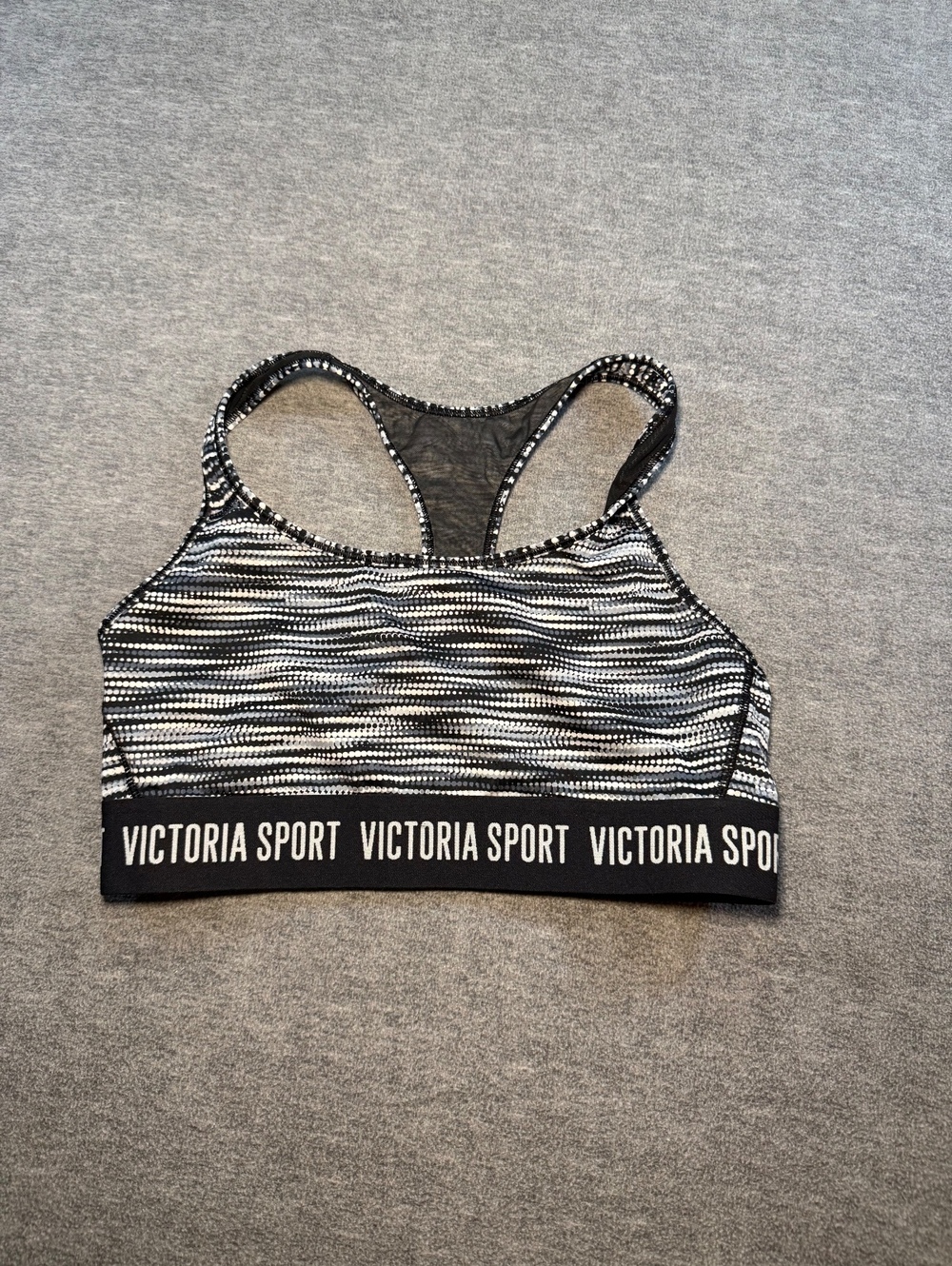 Victoria Sport Racerback Sports Bra Black White Print Medium Medium Support